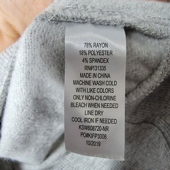 Nwt Socialite Gray Hoodie Sweatshirt Snake Print Pullover Long Sleeve Soft S - Picture 5 of 10